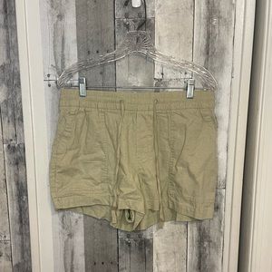GAP CARGO SHORTS